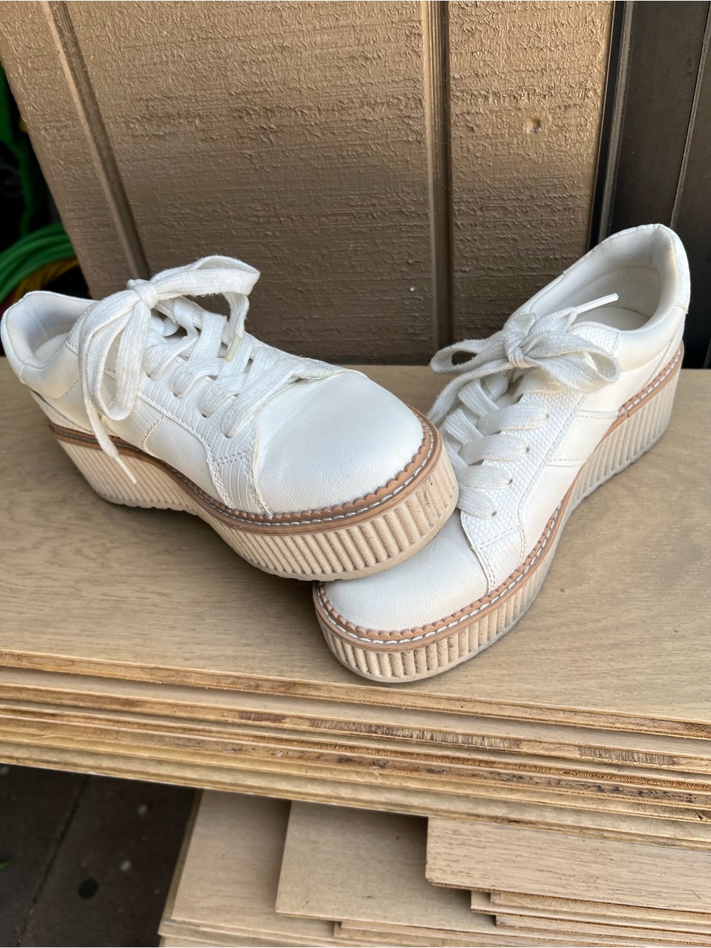 dolce vita Women’s White Platform Lace-Up Sneakers size WMS 7 - Picture 4 of 9